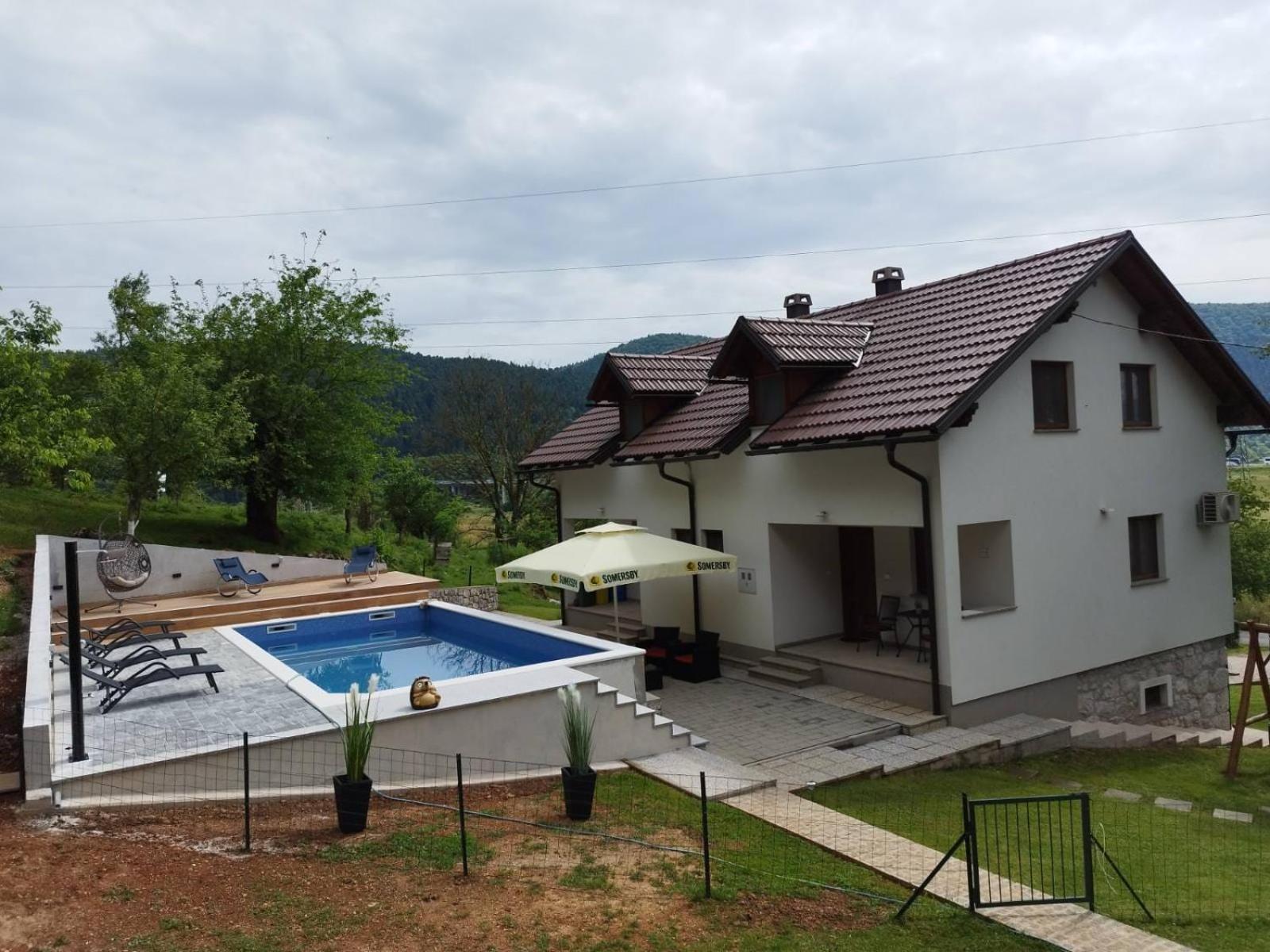 Holiday House Marija Villa Otocac Exterior photo
